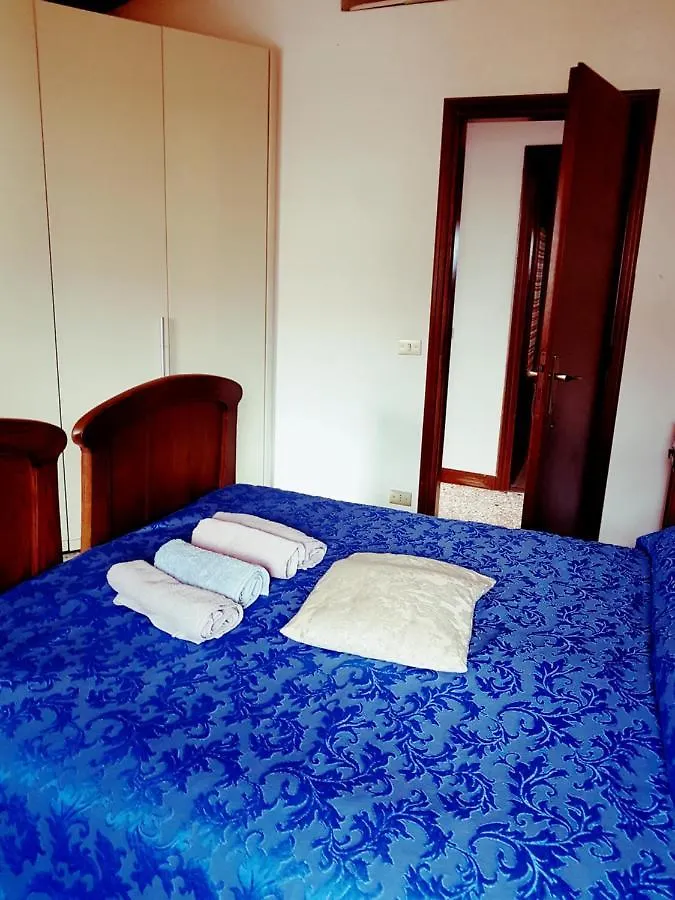 Large Top 3 Rooms Flat Central Rialto Venedig Lägenhet